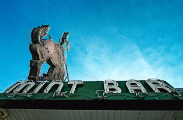 Mint Bar Sign Front