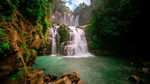 Nauyaca Waterval