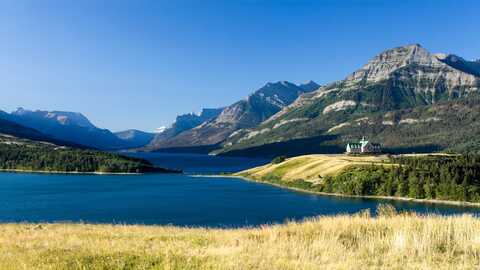 Afbeelding van Waterton Lake Met Prince Of Wales Hotel