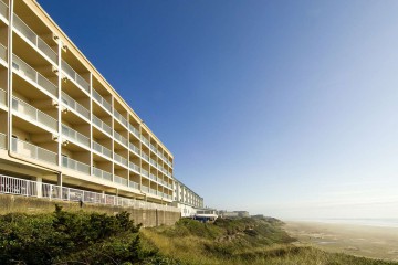 Beachfront Hotel