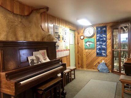 Iceberg Inn Churchill