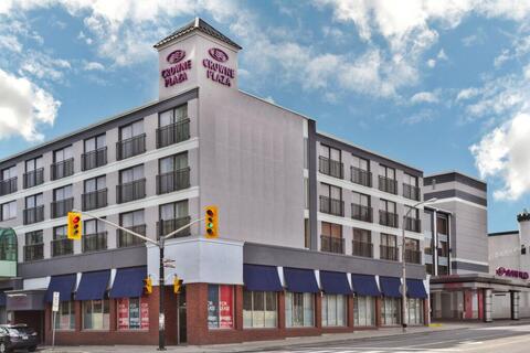 Crowne Plaza Kitchener-Waterloo by IHG