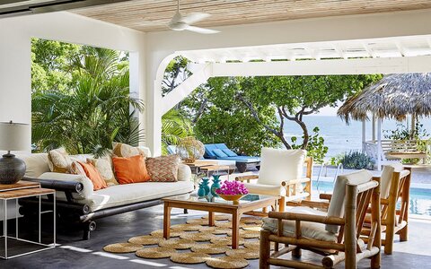 Patio Jakes Hotel Villas Spa