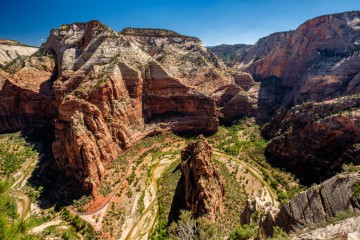 Landscape In Zion National Park PNPJXJ6