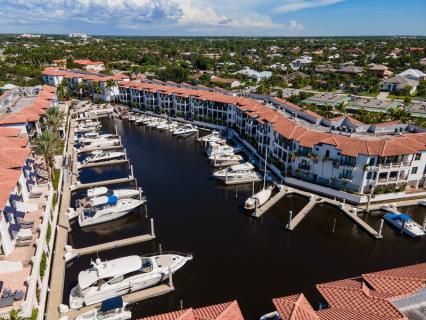 Naples Bay Resort