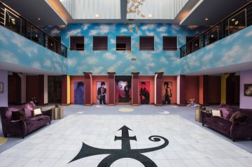 Minneapolis Atrium Paisley Park