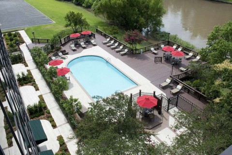 Zwembad Doubletree by Hilton Lafayette