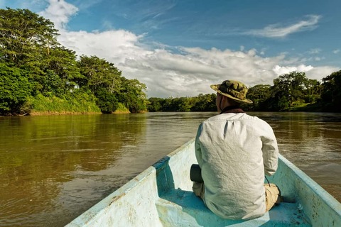 Boot uitzicht van  Rio San Carlos