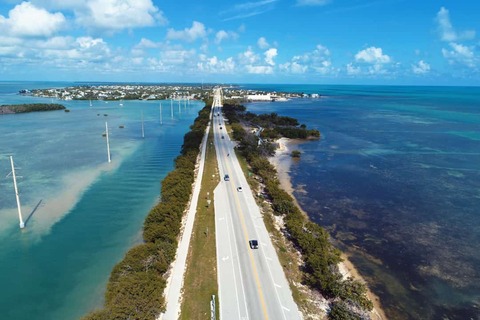 Road of Key Largo, Florida