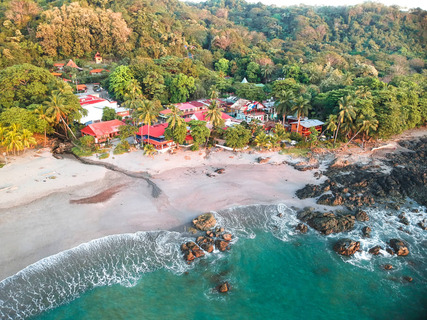 Kust bij Montezuma, Costa Rica