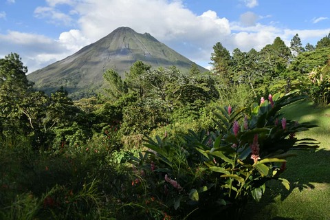 Uitzicht op de Arenal-vulkaan in Costa Rica