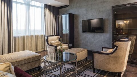 Goverenor's Suite The Artesian Hotel Casino