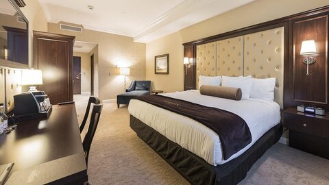 King Room The Artesian Hotel Casino