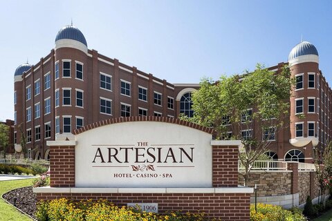 The Artesian Hotel buitenaanzicht