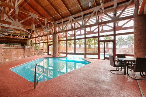 Utstge Indoor Pool