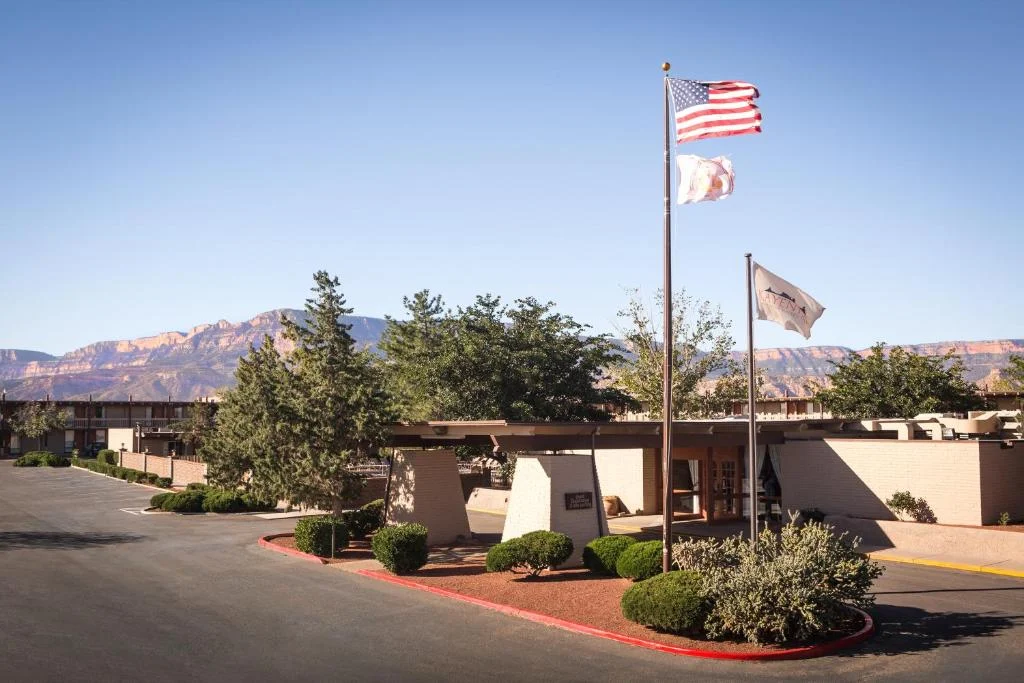 3. Visitor Center