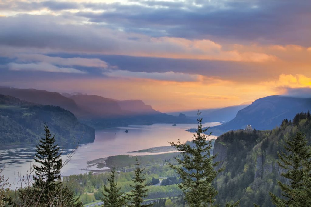 Uitzicht Columbia River Gorge Bij Zonsondergang