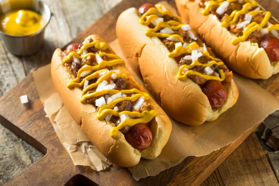 Detroit Style Chili Dog