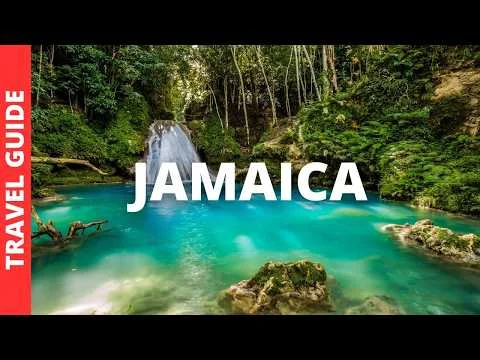 Videothumbnail met een waterval die uitmondt in een turquoise lagune omringd door tropisch groen in Jamaica